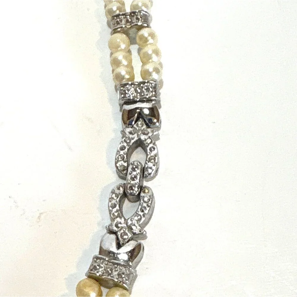 Vintage Ladies Pearl & Rhinestone Quartz Watch With Double Strand Bracelet - Picture 6 of 7